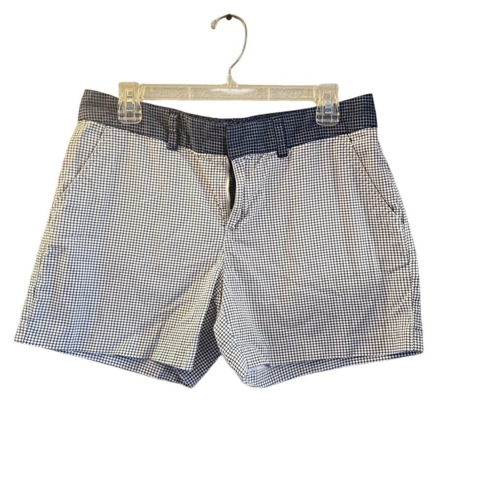 Tommy Hilfiger Women’s Shorts Size 10 White with Blue Pattern
